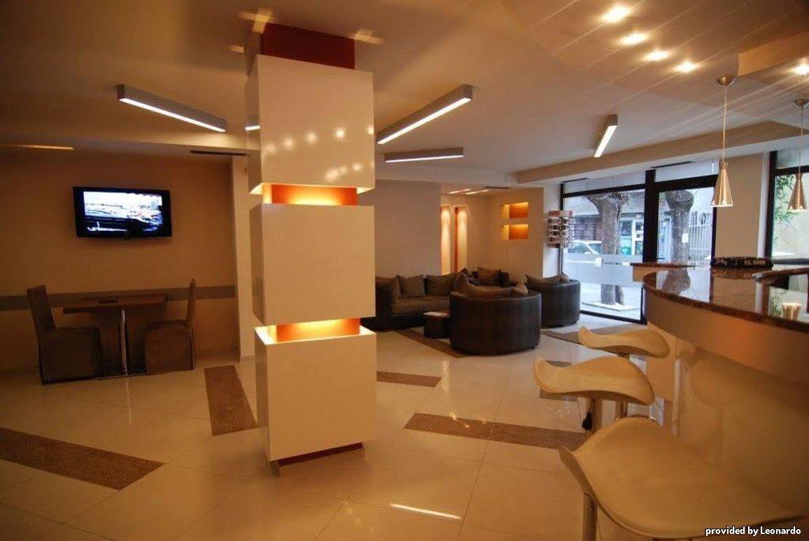 Hugo Hotel Warna Interior foto